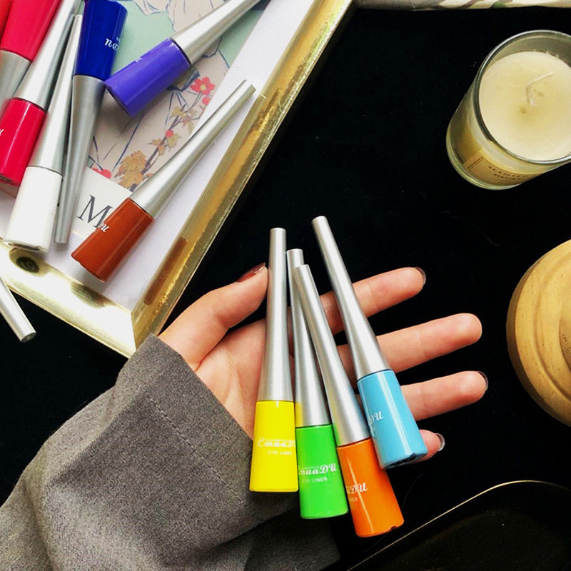 Color Liquid Eyeliner